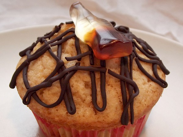 Cola-Muffin mit Nüssen