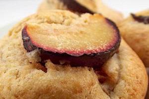 Apfel-Pflaumen-Muffin
