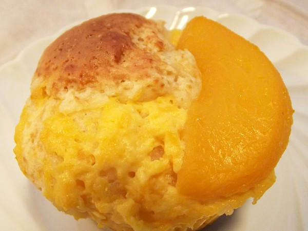 Pfirsich-Muffins mit Frischkäse
