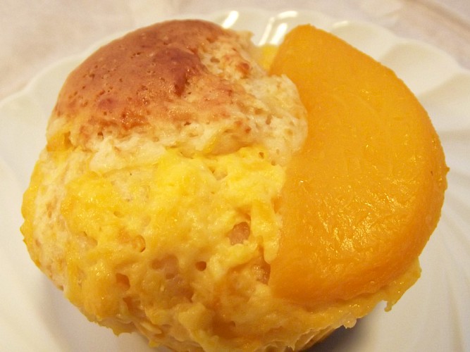 Pfirsich-Muffins mit Frischkäse