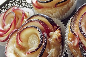 Apfel-Rosen-Muffins