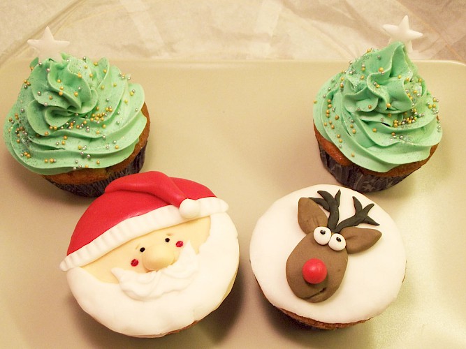 Ausgefallene Cupcakes: Weihnachts-Toppings