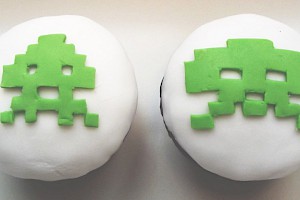 Topping: Space Invaders aus Fondant